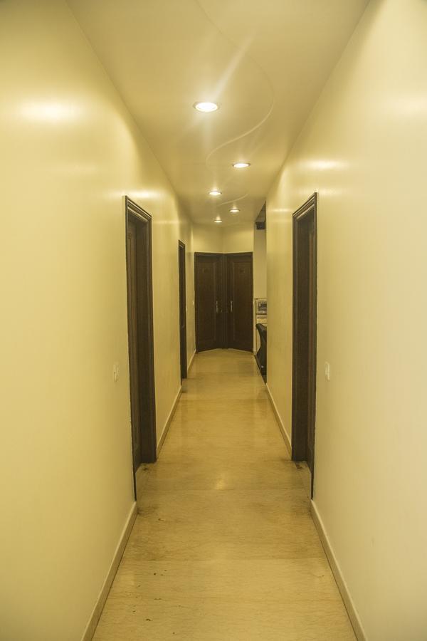 ניו דלהי Hotel Amby Inn מראה חיצוני תמונה